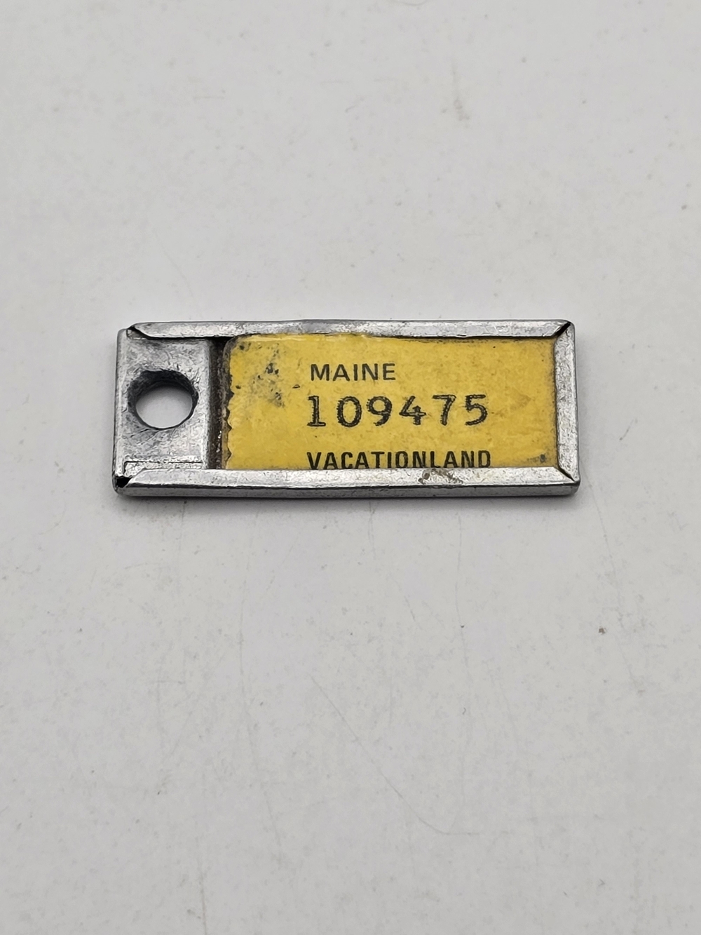 Vintage Disabled Veterans Mini License Plate Key Chain Ring Tag MAINE